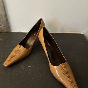 Vintage Nine West Camel Heels with Stitch Detail